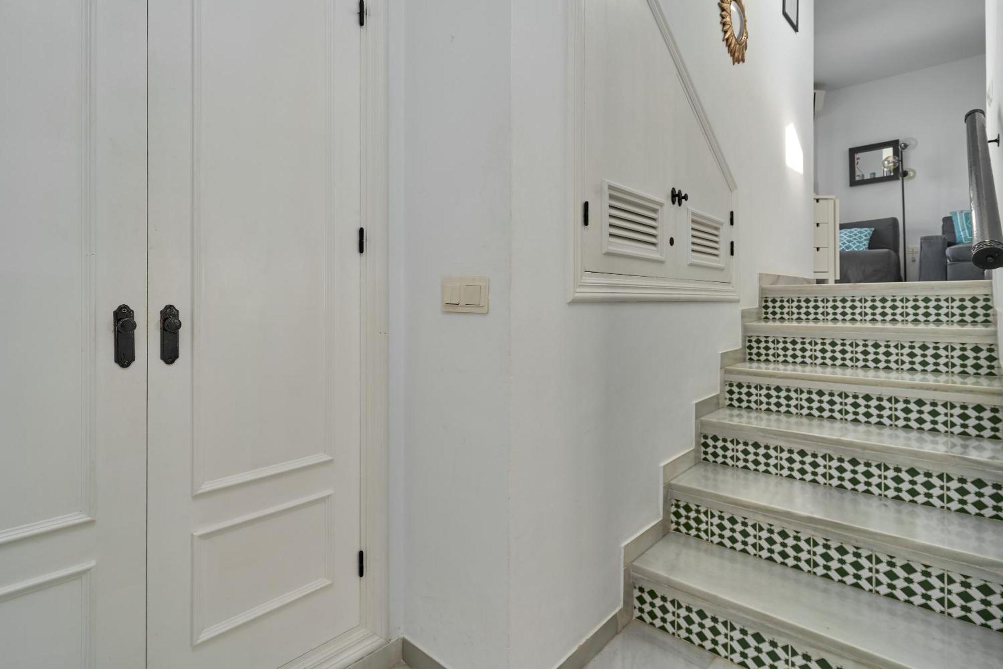 One Bedroom Penthouse เนร์คา ภายนอก รูปภาพ