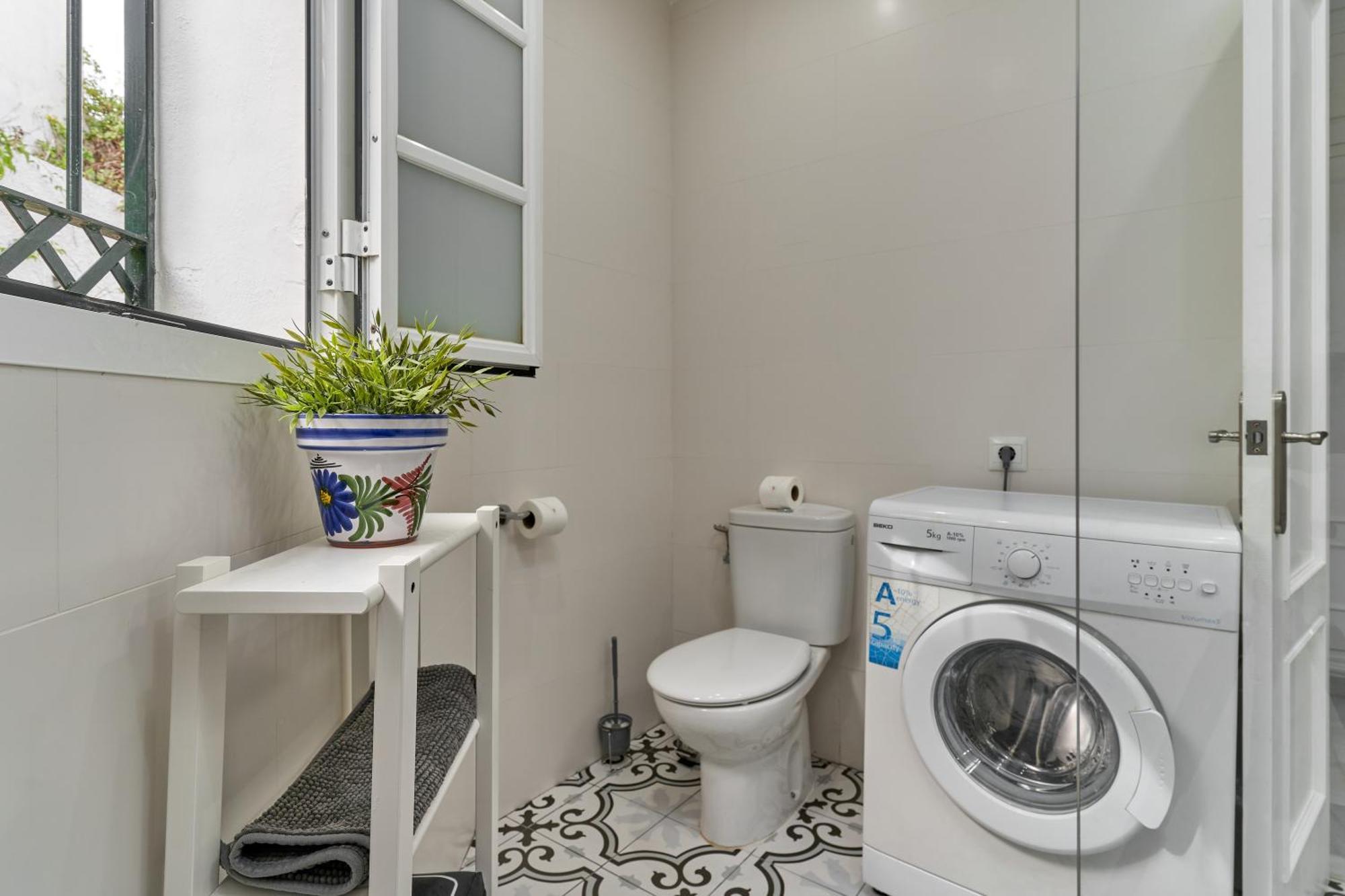 One Bedroom Penthouse เนร์คา ภายนอก รูปภาพ