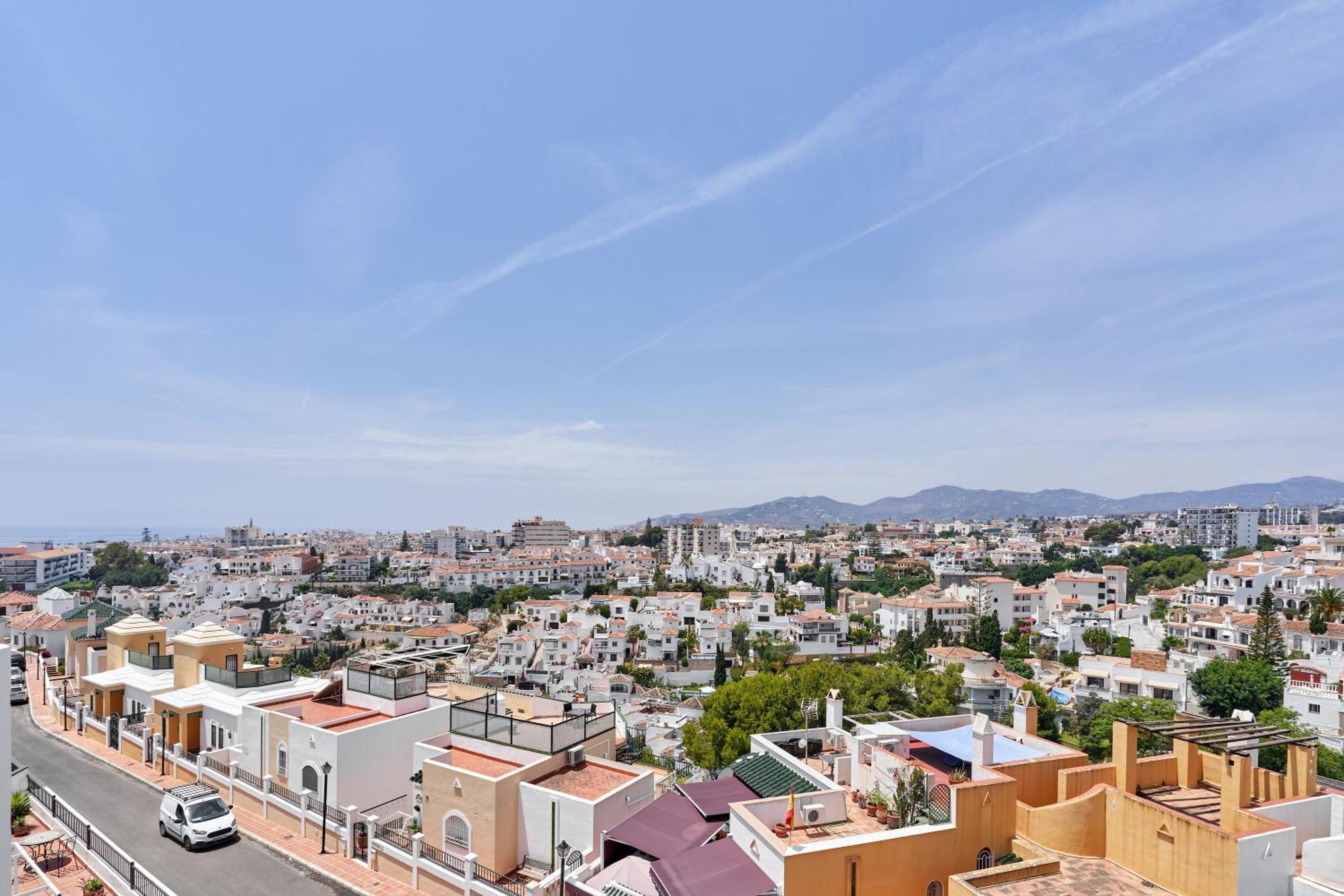 One Bedroom Penthouse เนร์คา ภายนอก รูปภาพ