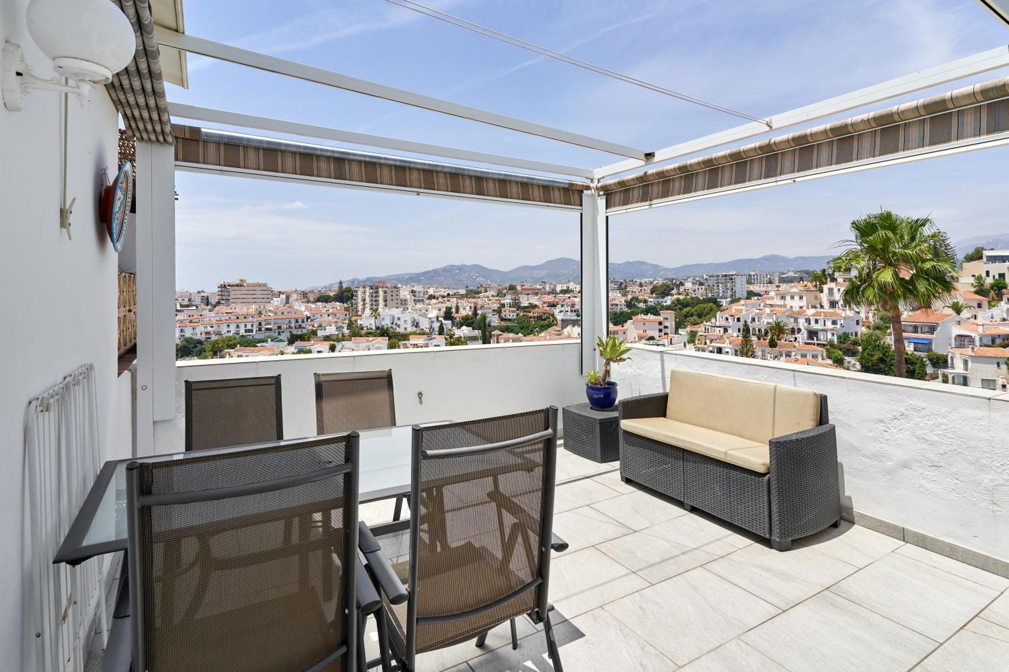 One Bedroom Penthouse เนร์คา ภายนอก รูปภาพ